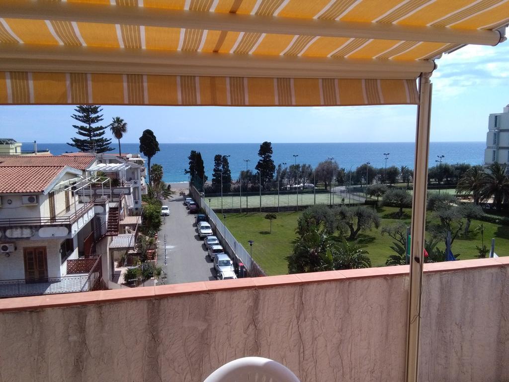 Holiday Home Recanati Giardini-Naxos Exterior foto